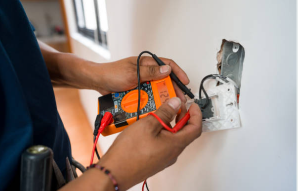 electricistas en Granada